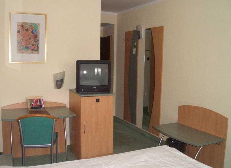 Sure By Western Hauptbahnhof Hotel
